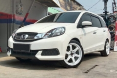 1_HONDA-BRIO-Volk-Rays-TE37-R17X9.0-10.0-PCD-5X1143-ET-30-25-GT-Radial-205-45-R17