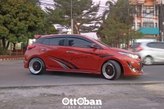 TOYOTA-YARIS-BBS-RS-R17X8.5-PCD-8X100-1143-Black-Machine-Face-Gold-Rivet-GT-Radial-Champiro-HPY-205-45-R17