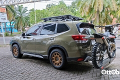 subaru-forester-touring-pakai-velg-method-mr502-b