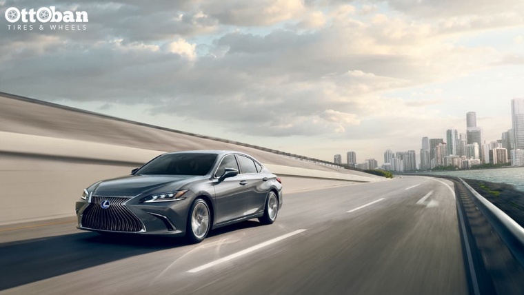 Mobil Lexus ES Memberikan Citra Yang Baru